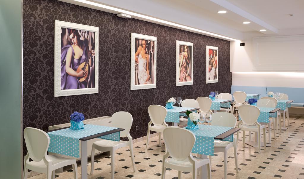 Hotel Magic Riccione Exterior photo